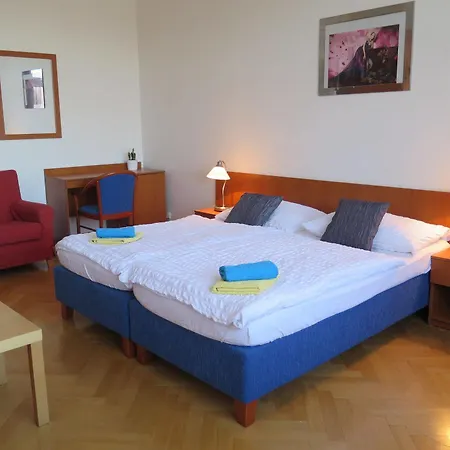 Green Oasis Wenceslas Square Apartment Prague